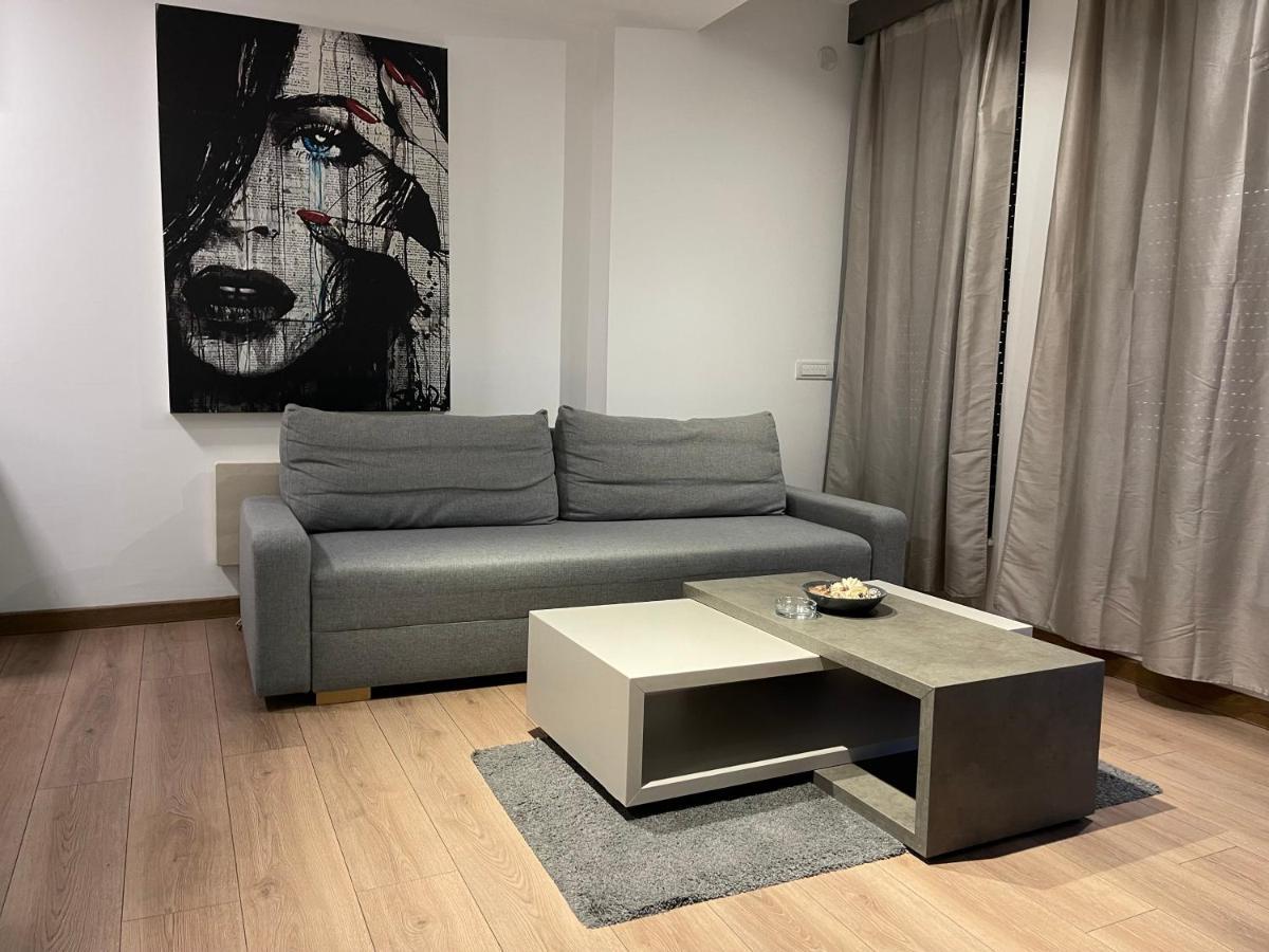 Empire Queen Apartments Beograd Eksteriør billede