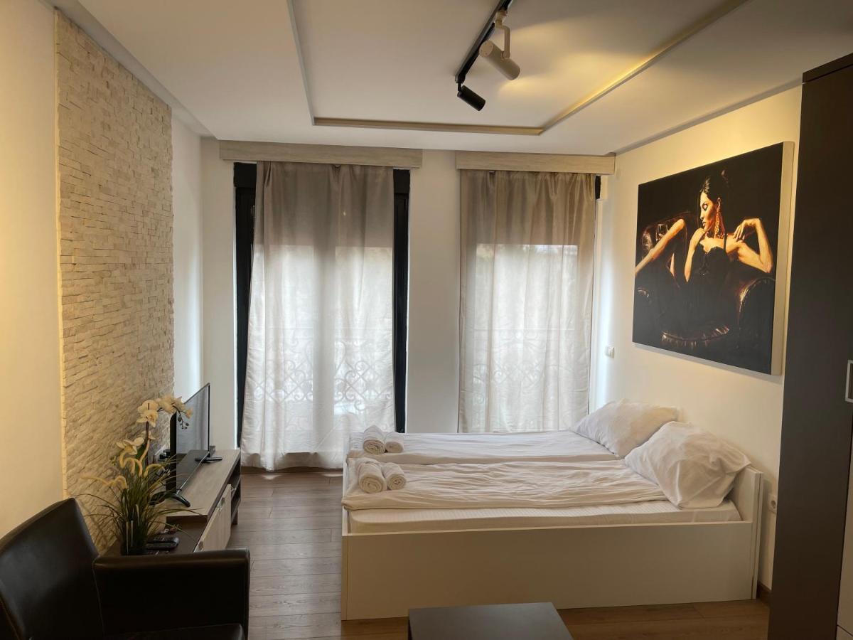 Empire Queen Apartments Beograd Eksteriør billede